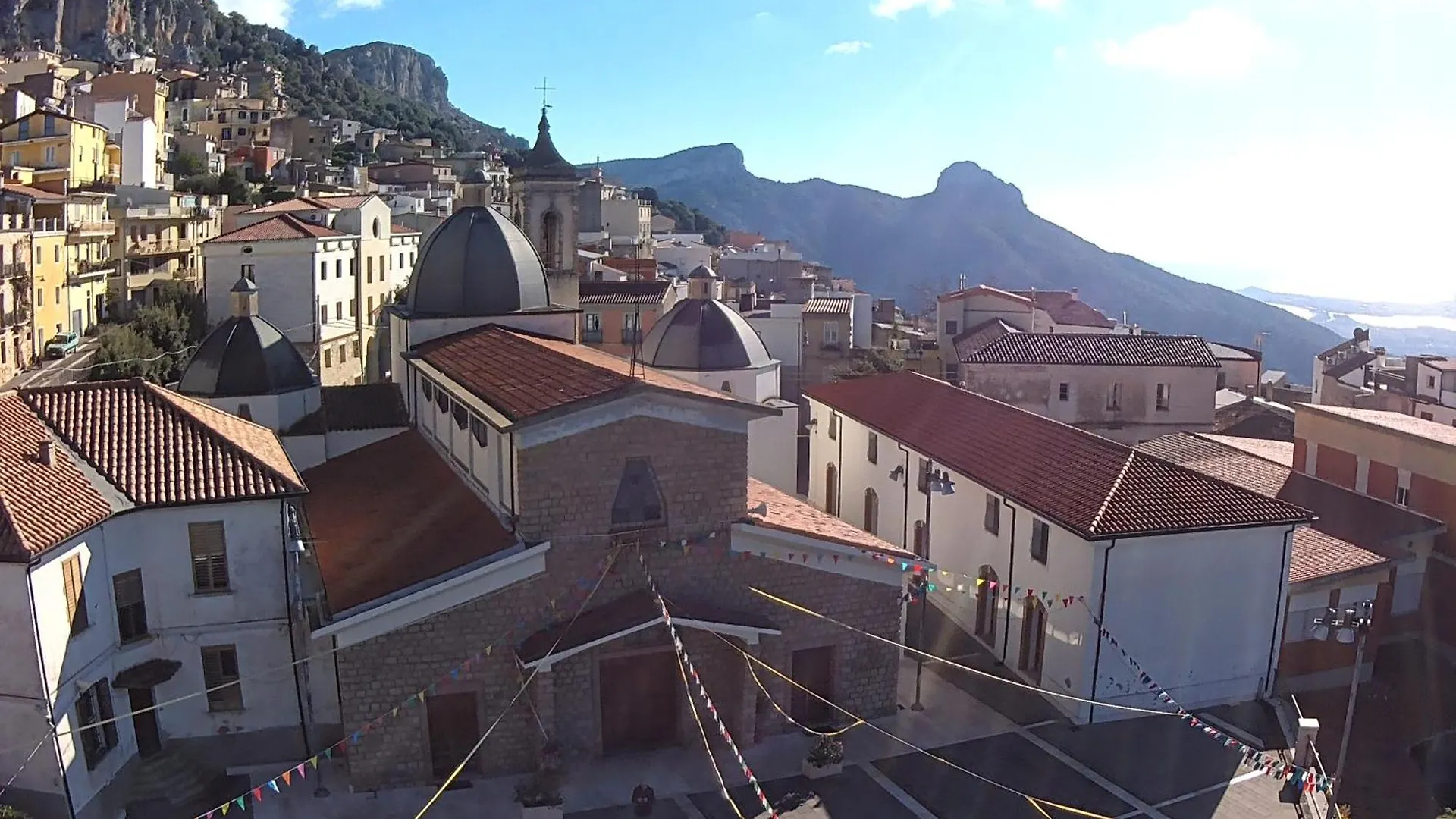 Dommu De Nannai Moro: Appartamento Con Terrazza Baunei Casa de Férias